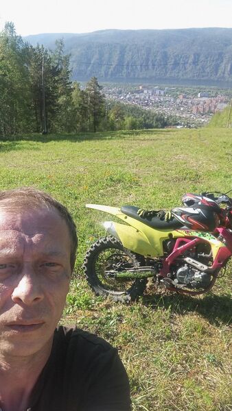 ,   Max, 37 ,   ,   