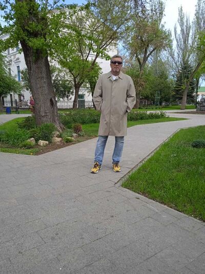  ,   Viktor, 59 ,   ,   , c 