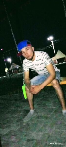 ,   Fazlidin, 27 ,   ,   
