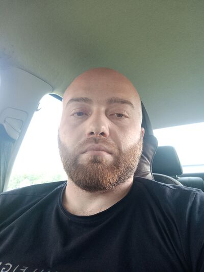  ,   Sultan, 33 ,   ,   