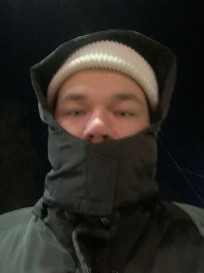   ,   Kloun, 23 ,   ,   , c , 