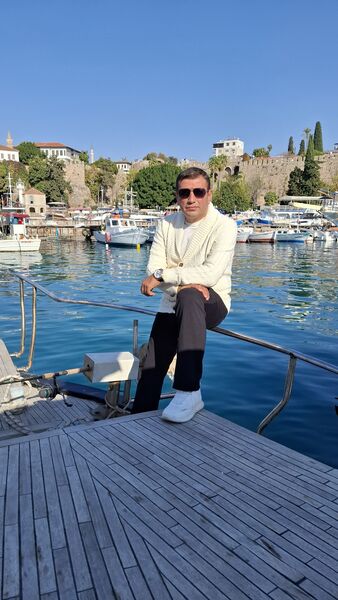  ,   Omer agaoglu, 46 ,   ,   