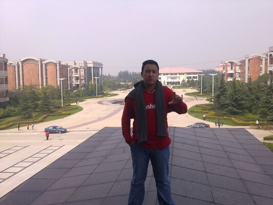  ,   Maksat, 35 ,   ,   , c 