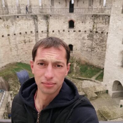  ,   Gheorghe, 29 ,   ,   