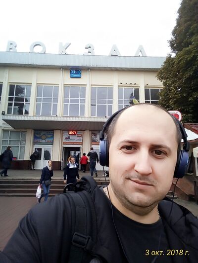  ,   Maxim, 38 ,   ,   , c 