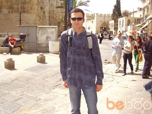  ,   Simon, 40 ,  