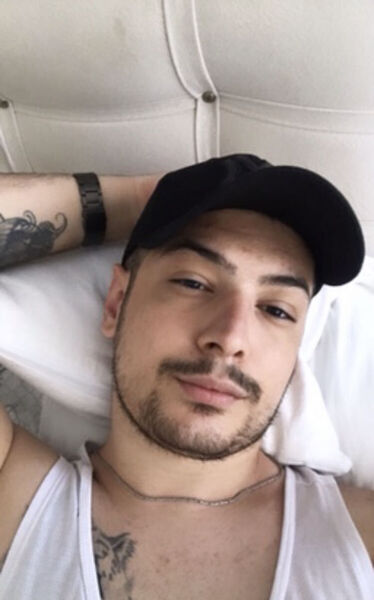  Cesme,   Osman, 26 ,   ,   , c 