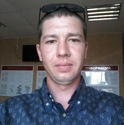  ,   Viktor, 35 ,   ,   