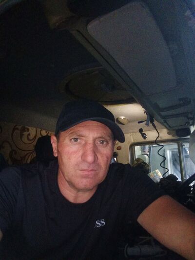  ,   Artur, 45 ,   ,   