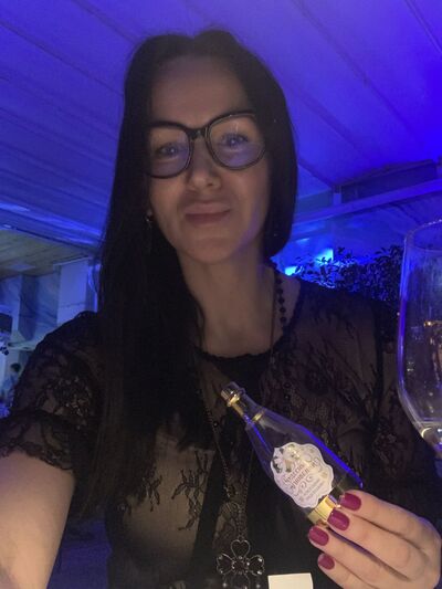  1er Arrondissement,   Sonya, 46 ,   ,   
