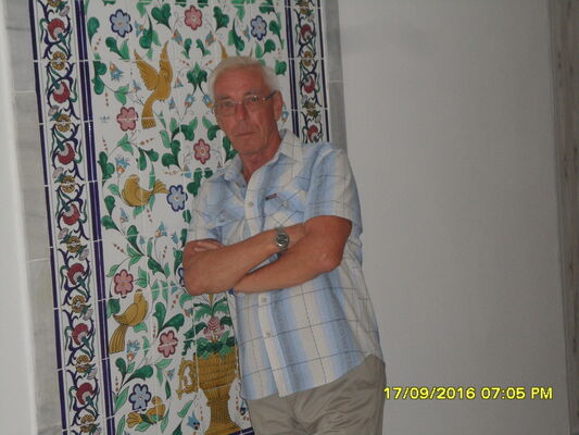  ,   Valery, 68 ,   