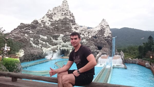 ,   Marsel, 39 ,   ,   