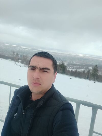  -,   , 33 ,  