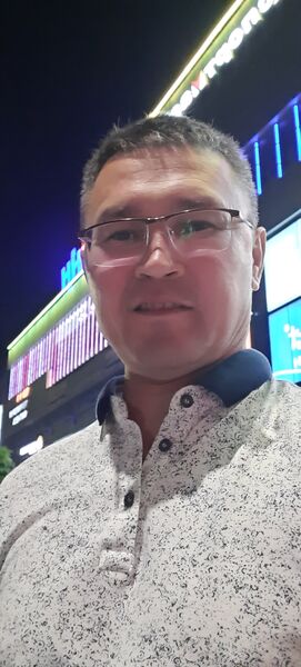   ,   Alex, 50 ,   ,   
