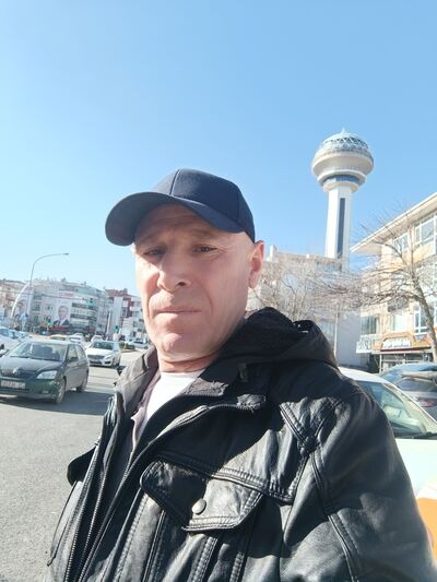  ,   Feti, 52 ,   ,   