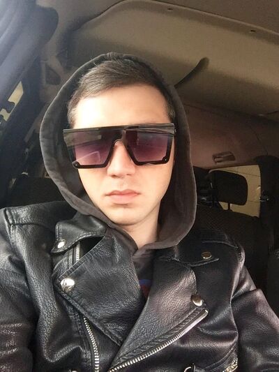  ,   Ruslan, 32 ,   ,   