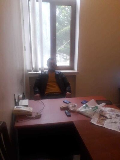  ,   Abbas, 46 ,   ,   , c 