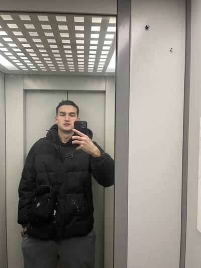  ,   Roman, 22 ,   ,   