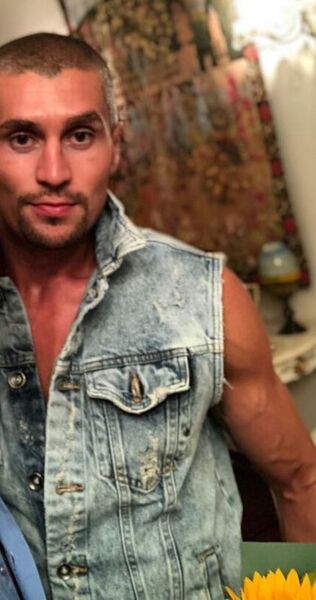  ,   Petr, 38 ,   ,   , c 