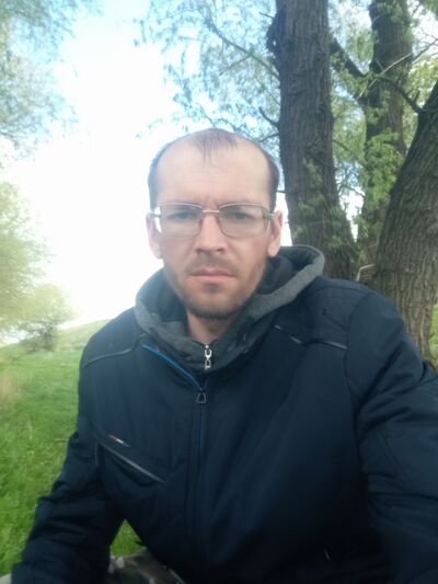  ,   Artiom, 31 ,   ,   