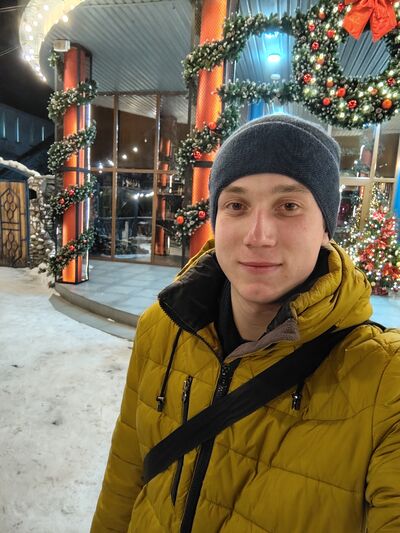  ,   Kirill, 22 ,   