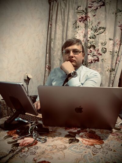  ,   Alex, 34 ,   ,   , c , 