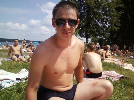  ,   Maksim, 43 ,   ,   , c 