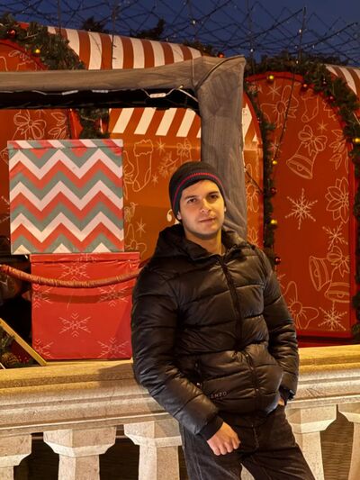  ,   Ruslan, 24 ,   ,   