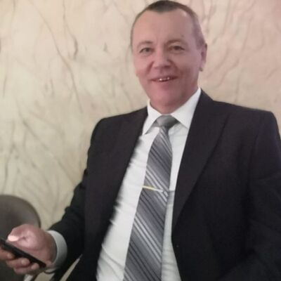  ,   Sergey, 52 ,   ,   