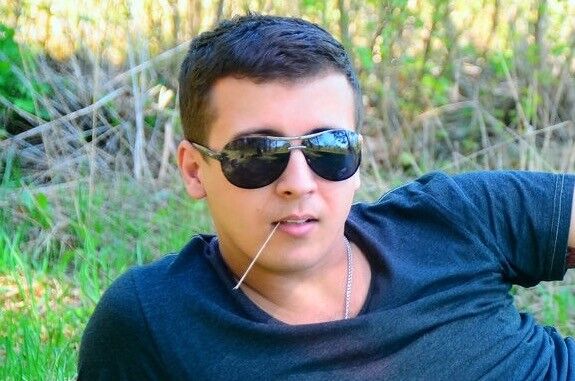  ,   Hovo17, 38 ,   ,   , c 
