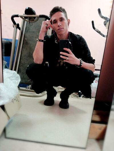  ,   Kirill, 21 ,   ,   