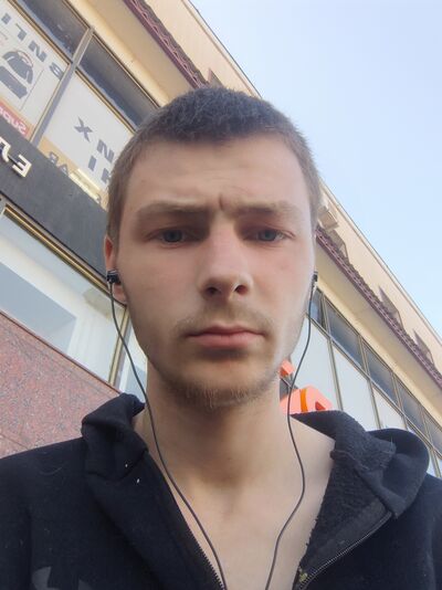   ,   MYKOLA, 22 ,   ,   , c , 