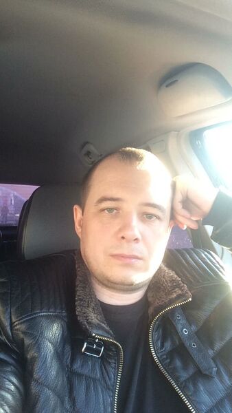 ,   Maxim, 44 ,   c 
