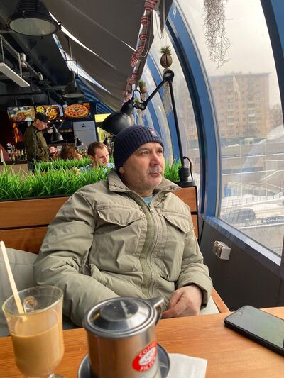  ,   Erhan, 49 ,   ,   