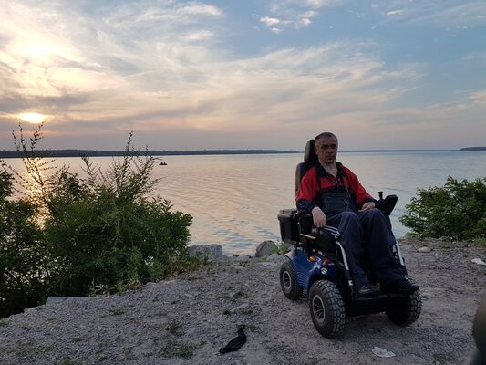  Furth,   Igor, 54 ,   ,   , c , 