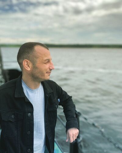  ,   Mikhail, 35 ,   ,   , c , 