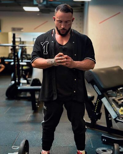  Bielany Wroclawskie,   Jarek, 32 ,   ,   