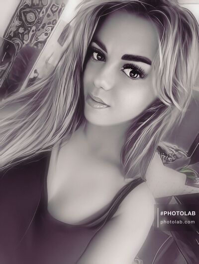  ,   Anastasia, 25 ,   