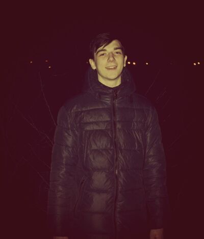  ,   Misha, 28 ,   