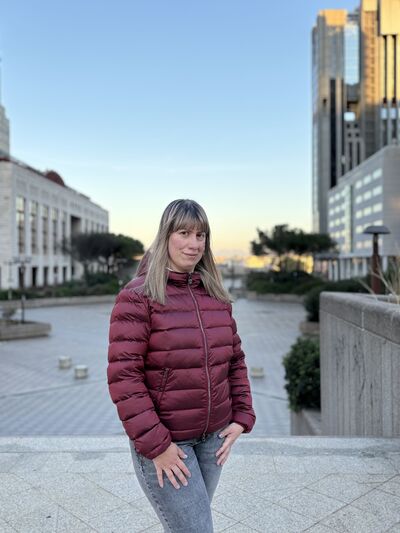  ,   Alona, 31 ,   ,   