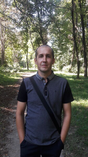  ,   Esauroff, 44 ,   ,   , c , 