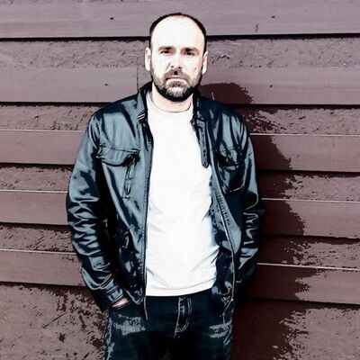  ,   Sanan, 42 ,   ,   