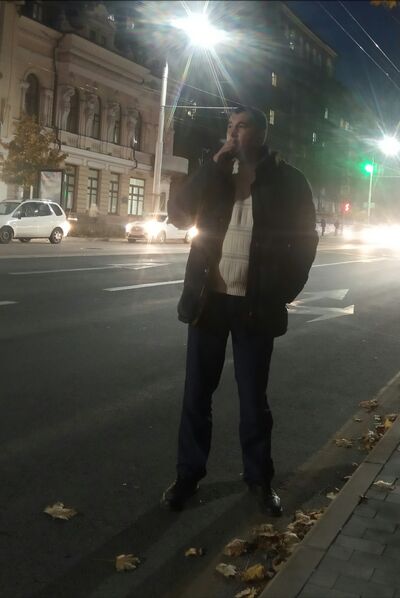  ,   Maks, 44 ,   