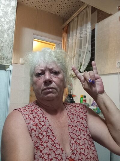  ,   Larisa, 57 ,   c 
