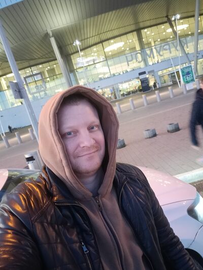  ,   Denis, 37 ,   ,   , c 