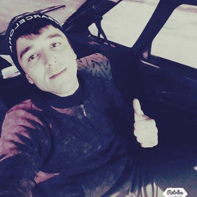  ,   Damiir, 35 ,   ,   , c 