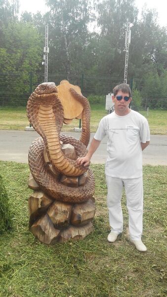  ,   Fanis, 53 ,     , c 