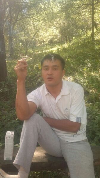  ,   Janwhik, 40 ,     , c 