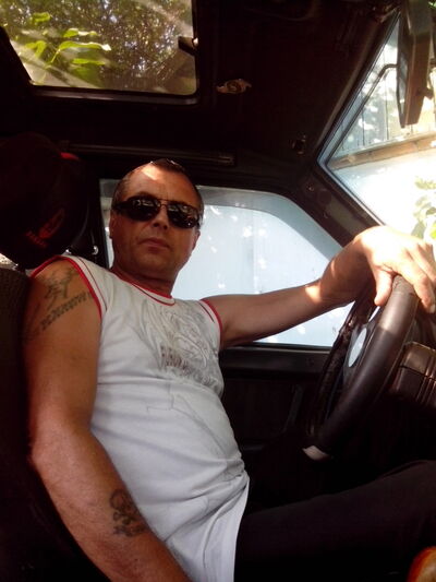  ,   Maks, 55 ,  