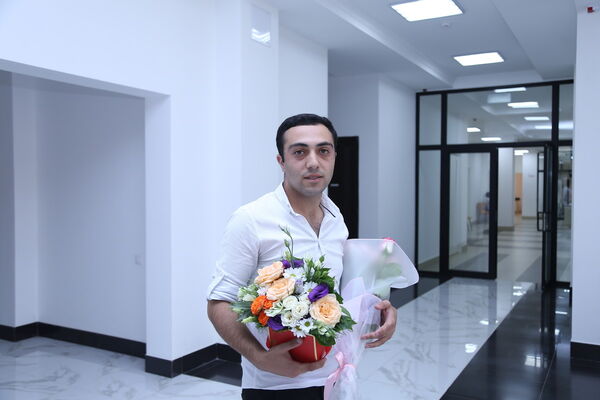  ,   Hayk, 30 ,   ,   , c , 